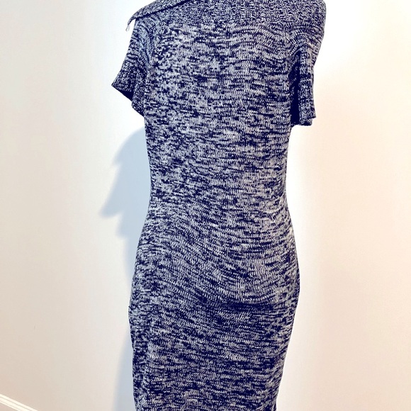 Elegant Black and Gray Women's Knit Sweater Dress - Picture 7 of 10